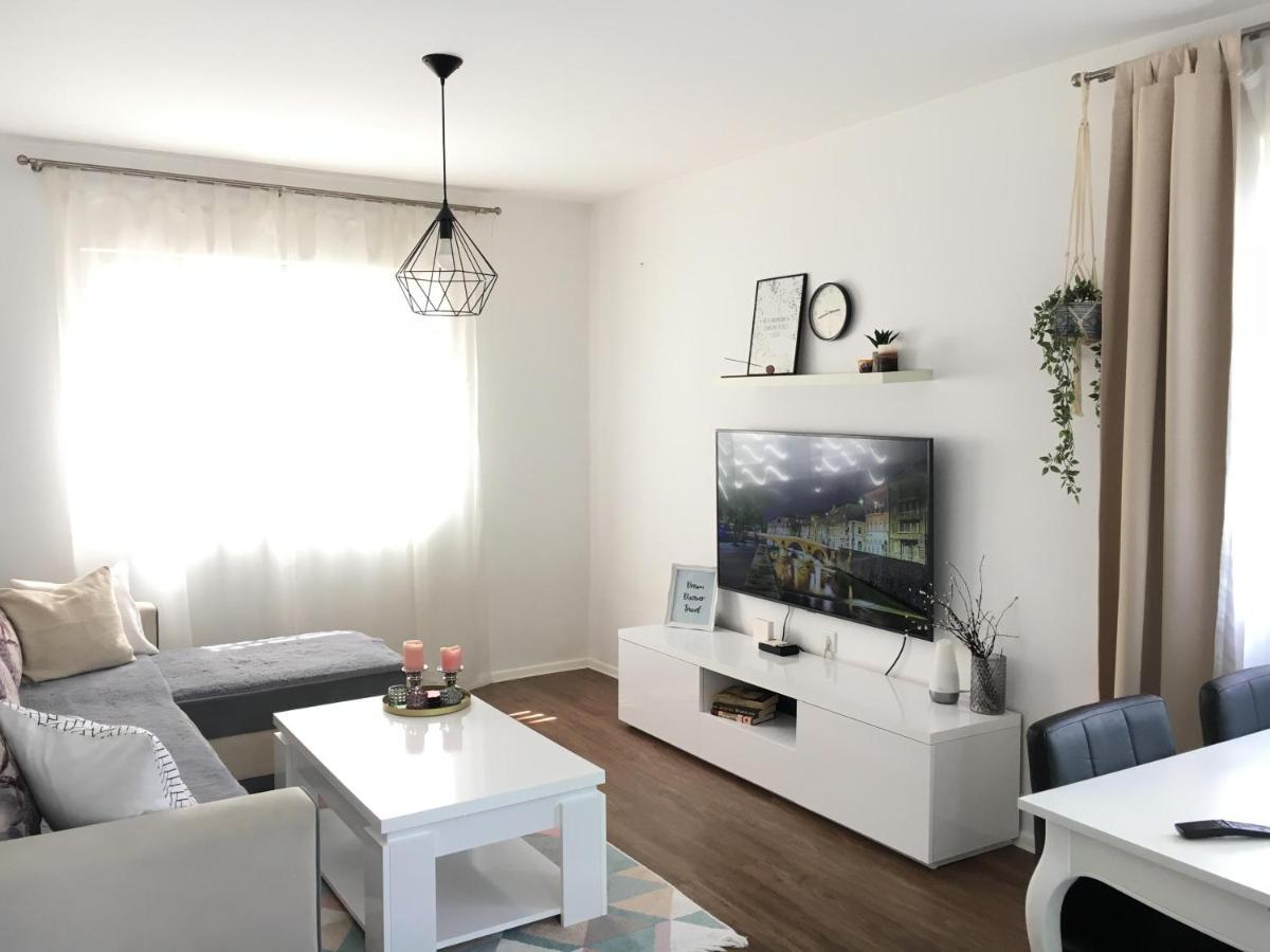 Cozy And Charming Apt. Sarajevo Apartment Екстериор снимка